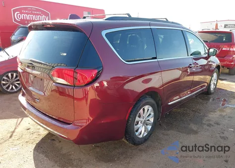 2017 Chrysler Pacifica Touring-L из США, поврежденный, VIN 2C4RC1BG6HR785589